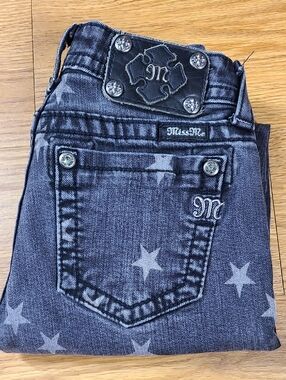 Miss Me Vintage Signature Rise 25x27 Star Print Girls Faded Skinny Jeans